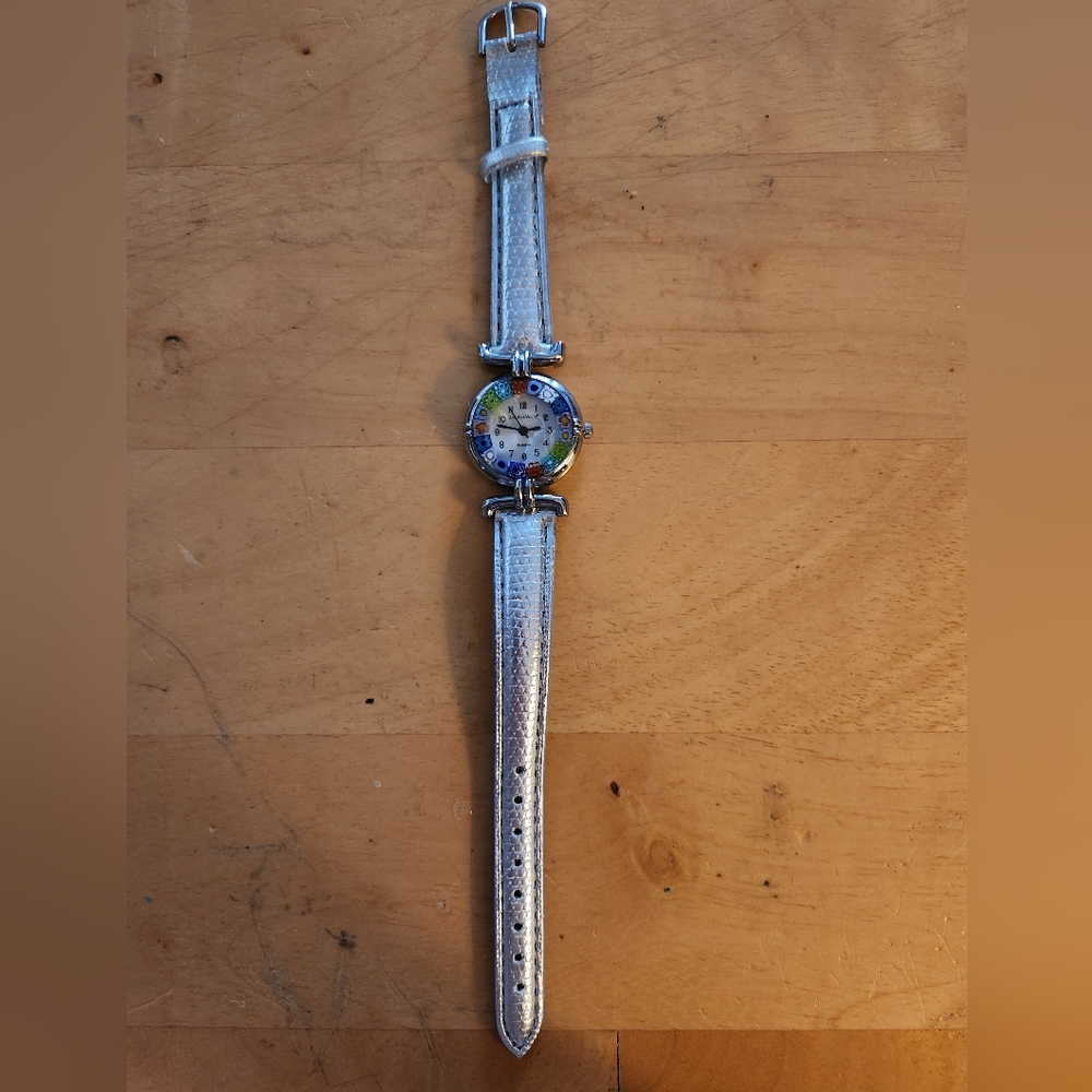 VENETIAE MURANO GLASS STAINLESS STEEL WOMEN'S WATCH SILVER LEATHER BAND